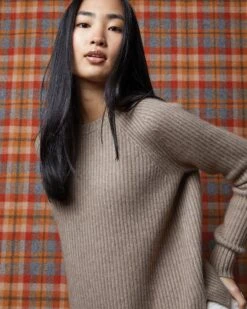 Eli Shaker-Stitch Sweater In Heather Mink Cashmere -HERNO || ULLA JOHNSON || A.P.C. Shop M F23 CATALOG DROP 2 PDP 9