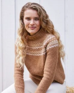 Marge Fairisle Sweater In Camel Brushed Wool/Alpaca Blend 15 Marge Fairisle Sweater In Camel Brushed Wool/Alpaca Blend -HERNO || ULLA JOHNSON || A.P.C. Shop M HOLIDAY 23 CATALOG PDP 49 D1