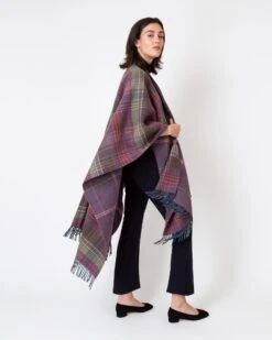 Reversible Scottish Heritage Cape In Heather Double-Faced Lambswool 7 Reversible Scottish Heritage Cape In Heather Double-Faced Lambswool -HERNO || ULLA JOHNSON || A.P.C. Shop S47441 4