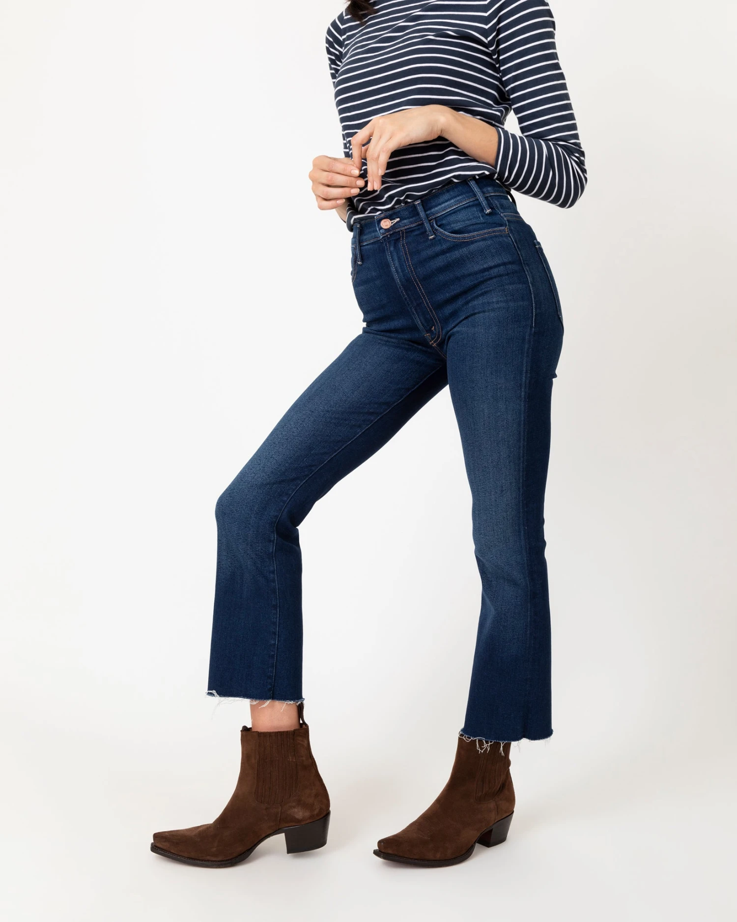 The Hustler Ankle Fray Jean In Home Movies 5 The Hustler Ankle Fray Jean In Home Movies - Image 5