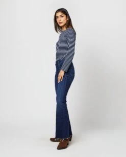 The Weekender Fray Jean In Mint Condition 10 The Weekender Fray Jean In Mint Condition -HERNO || ULLA JOHNSON || A.P.C. Shop S70804 5142