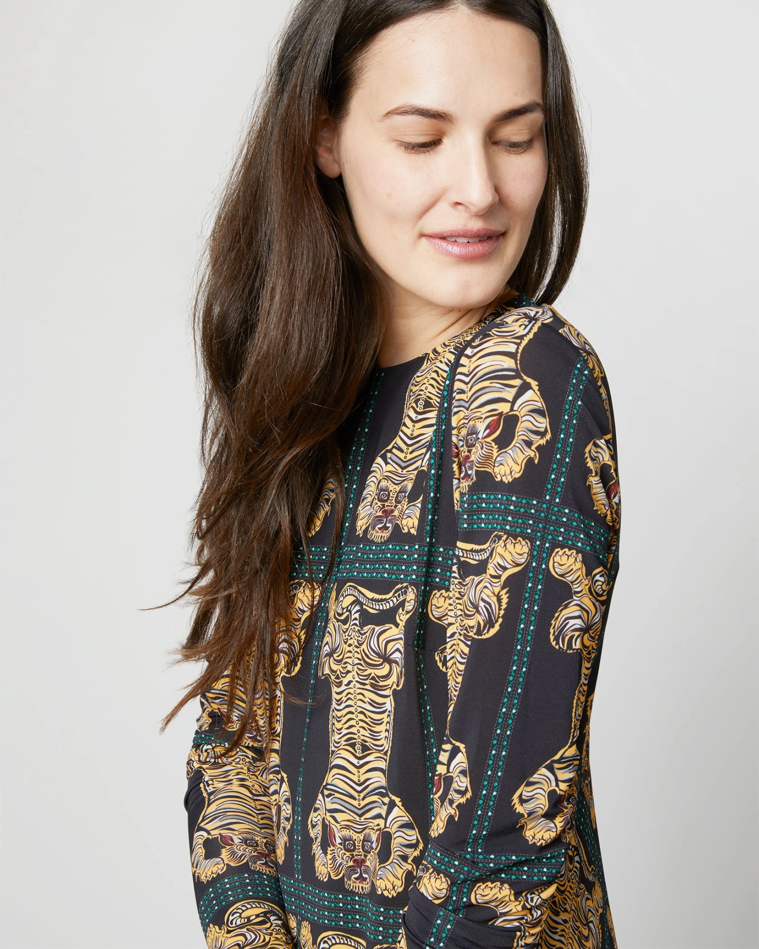 Drifter Dress In Tiger Tiles Black Jersey 2 Drifter Dress In Tiger Tiles Black Jersey - Image 2