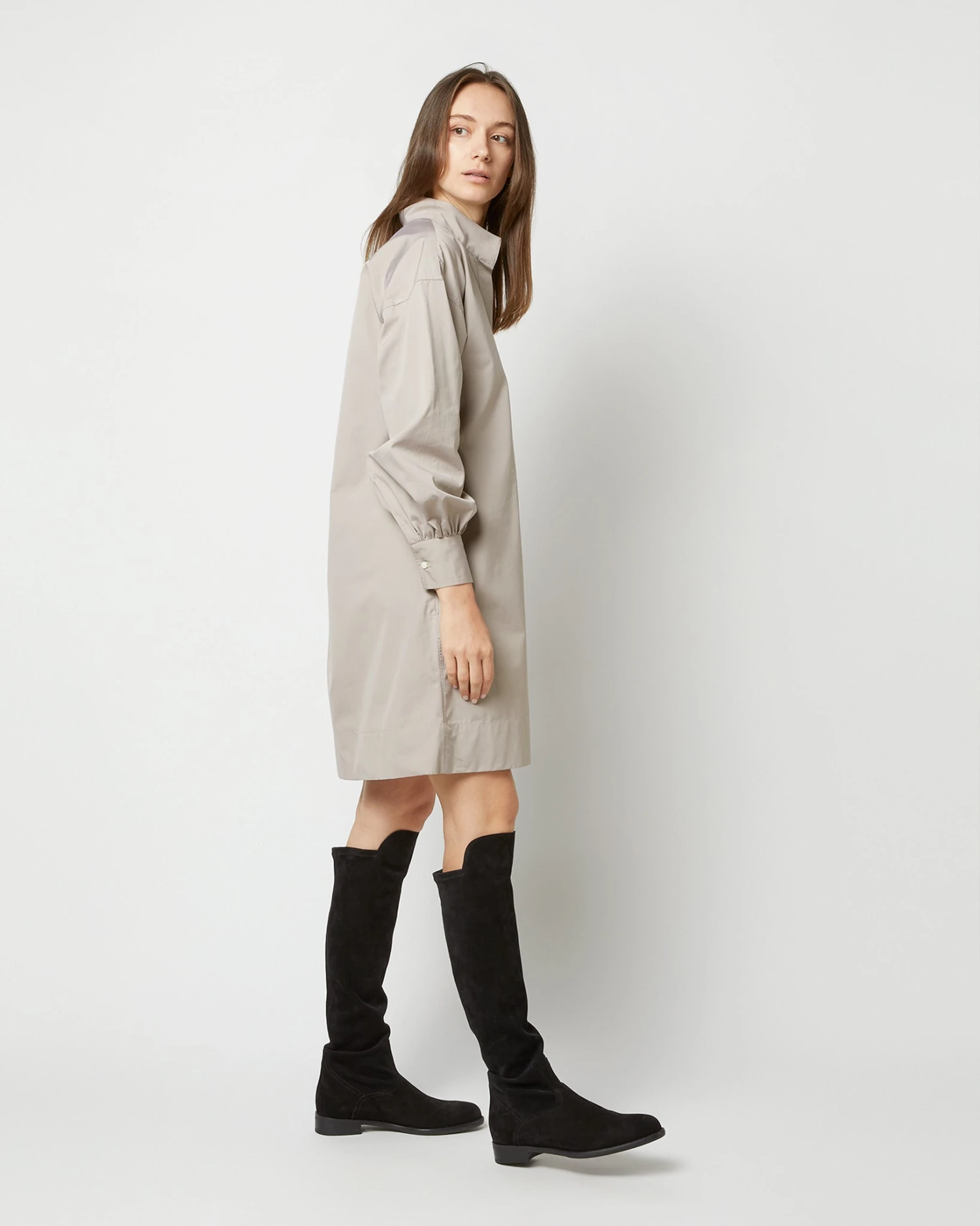 Anaya Popover Dress In Taupe Poplin 3 Anaya Popover Dress In Taupe Poplin - Image 3