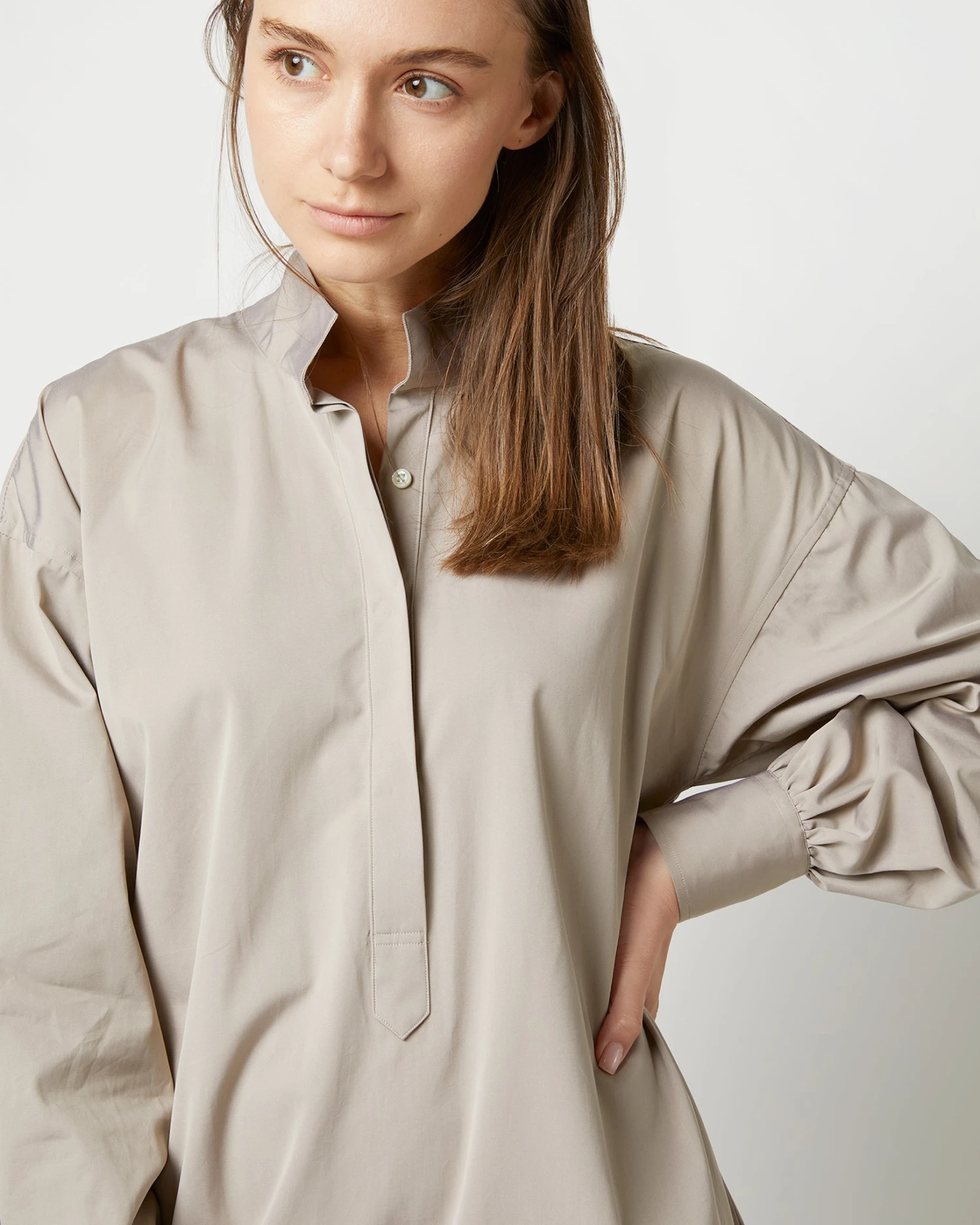 Anaya Popover Dress In Taupe Poplin 5 Anaya Popover Dress In Taupe Poplin - Image 5