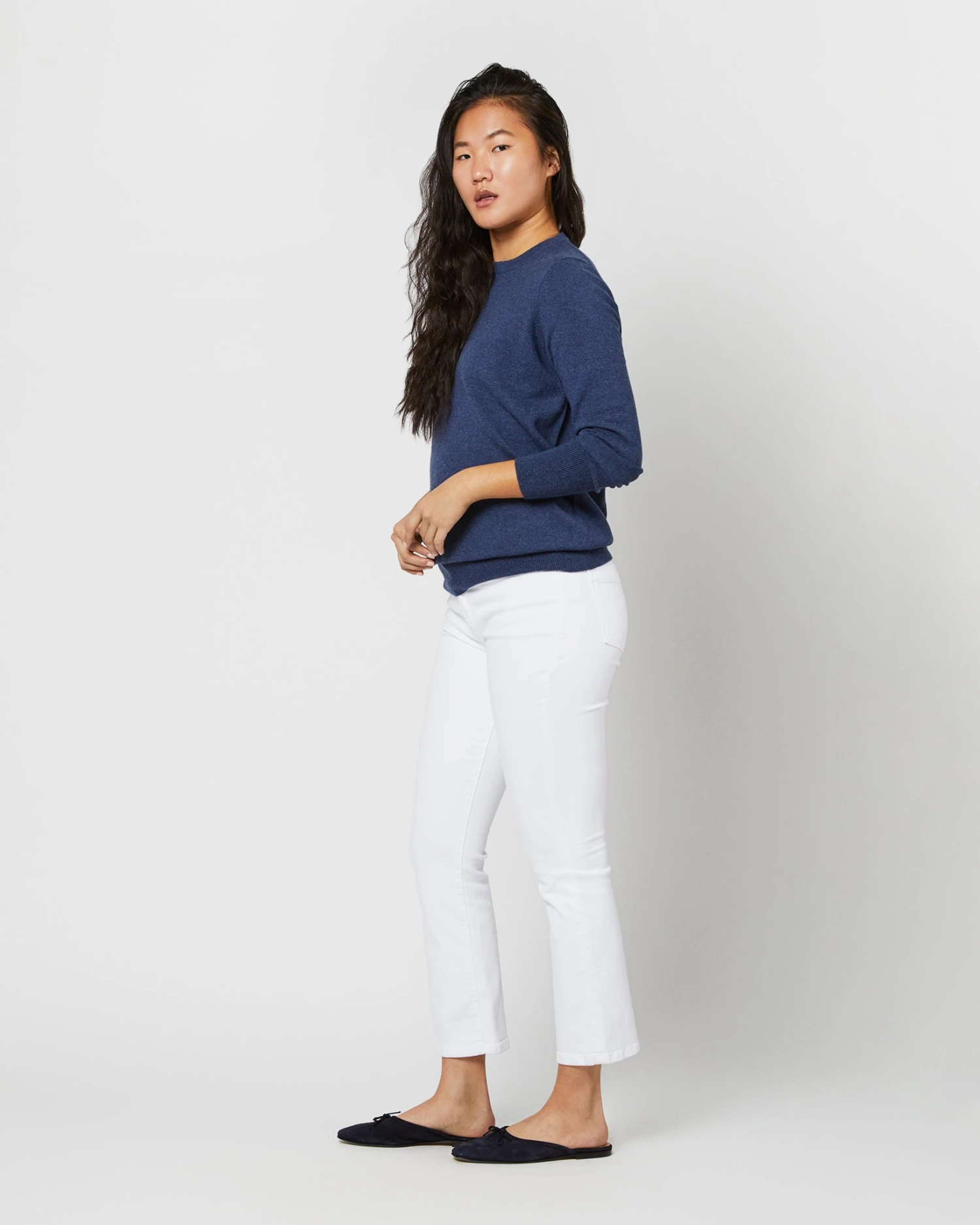 Cydney Boyfriend Crewneck Sweater In Heather Navy Cashmere 4 Cydney Boyfriend Crewneck Sweater In Heather Navy Cashmere - Image 4