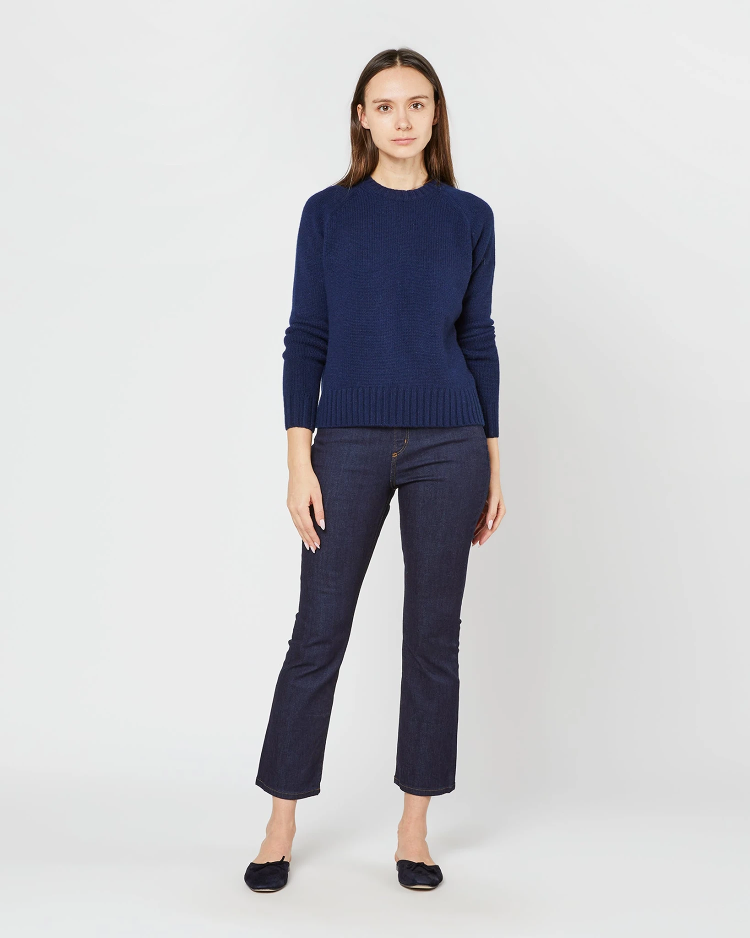 Eli Mid-Gauge Crewneck Sweater In Bright Navy Cashmere 2 Eli Mid-Gauge Crewneck Sweater In Bright Navy Cashmere - Image 2