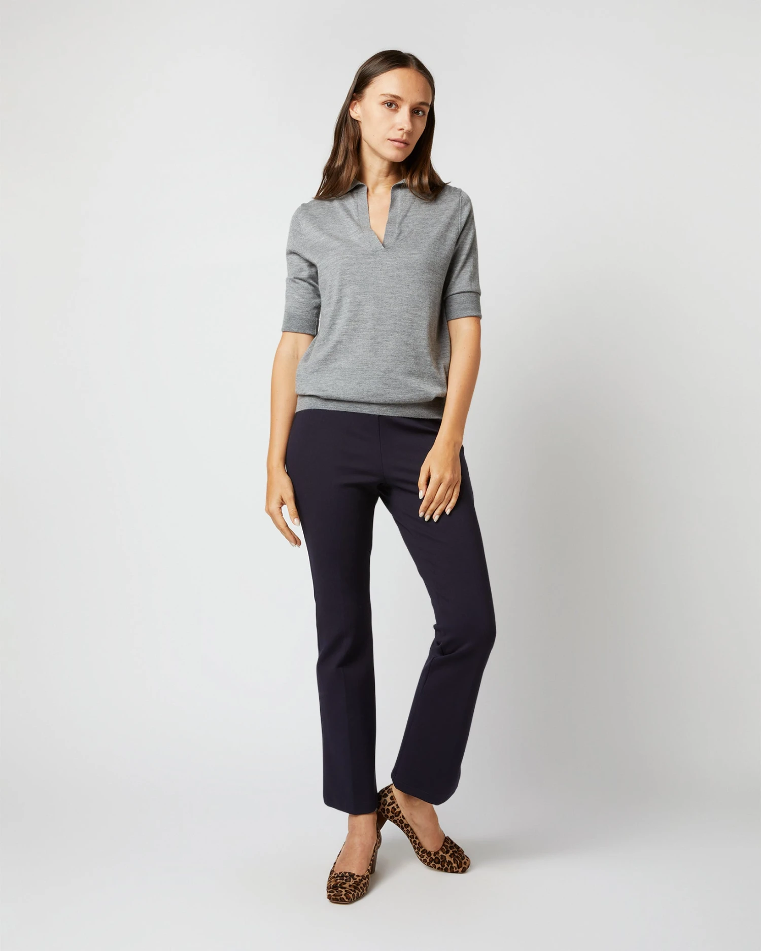 Half-Sleeved Georgina Sweater In Oxford Grey Cashmere 2 Half-Sleeved Georgina Sweater In Oxford Grey Cashmere - Image 2