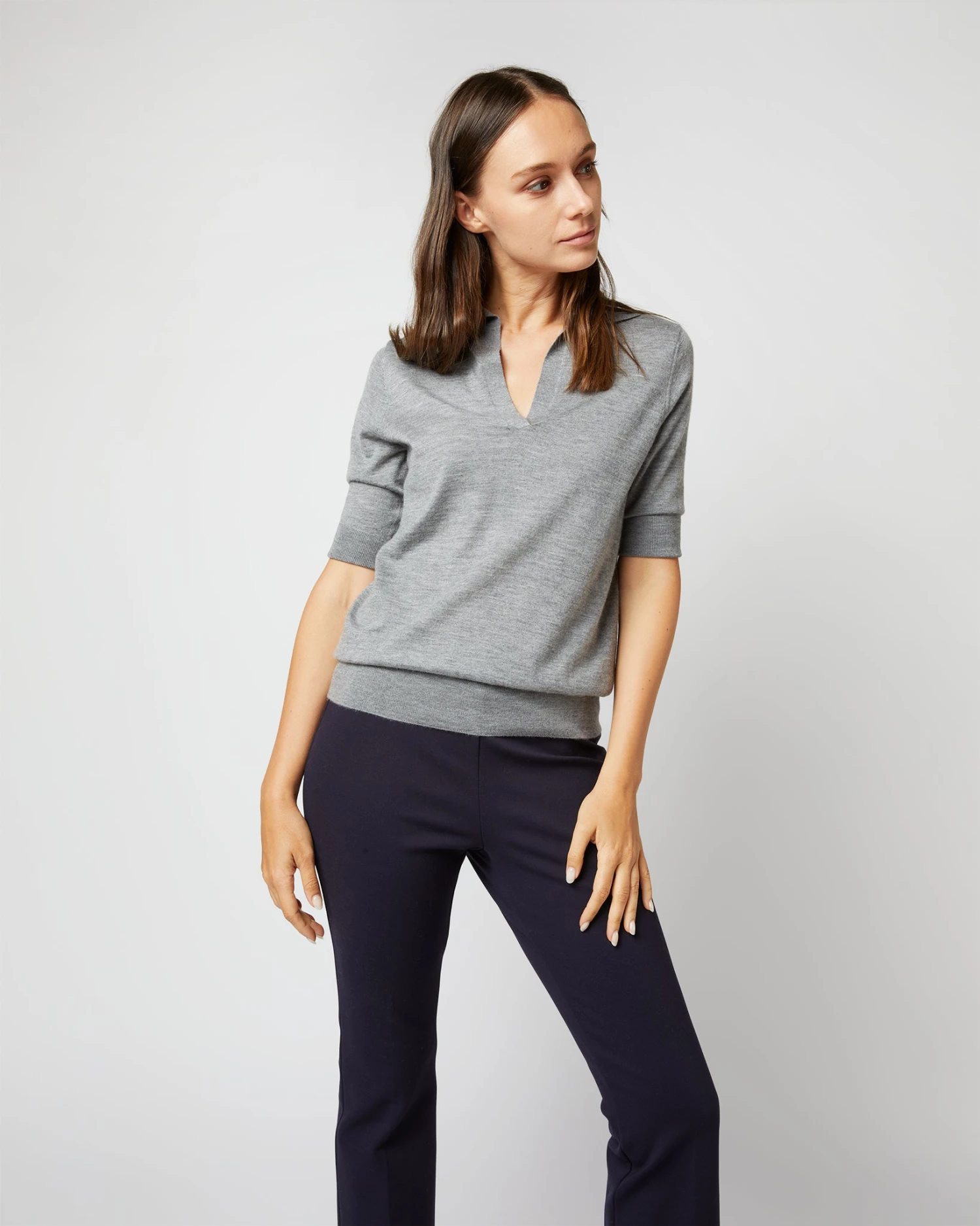 Half-Sleeved Georgina Sweater In Oxford Grey Cashmere 4 Half-Sleeved Georgina Sweater In Oxford Grey Cashmere - Image 4