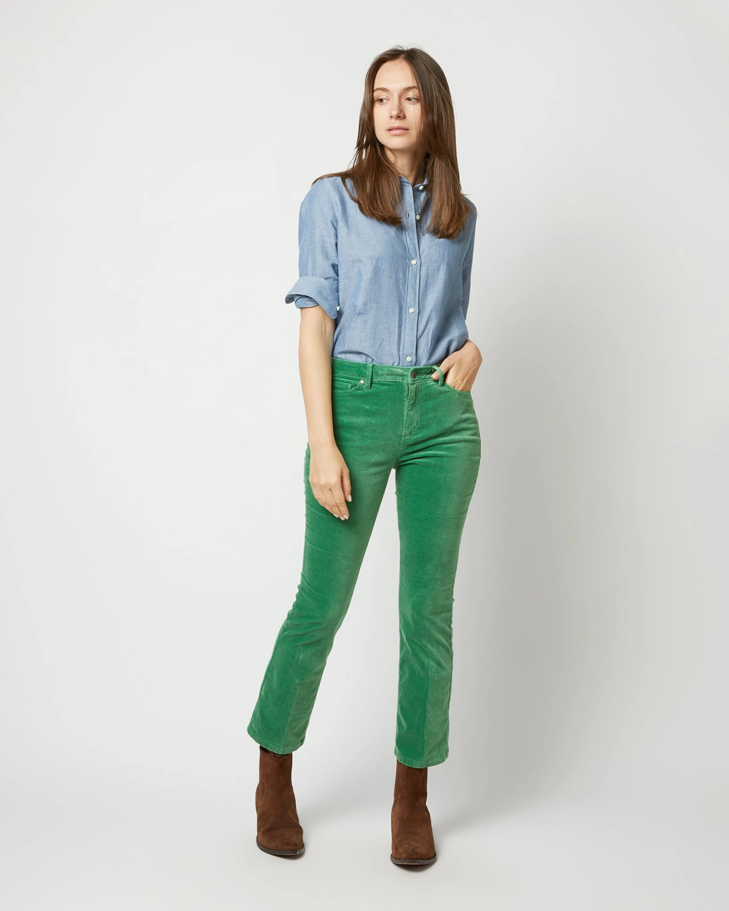 Flare Cropped 5-Pocket Jean In Apple Stretch Velveteen 1 Flare Cropped 5-Pocket Jean In Apple Stretch Velveteen