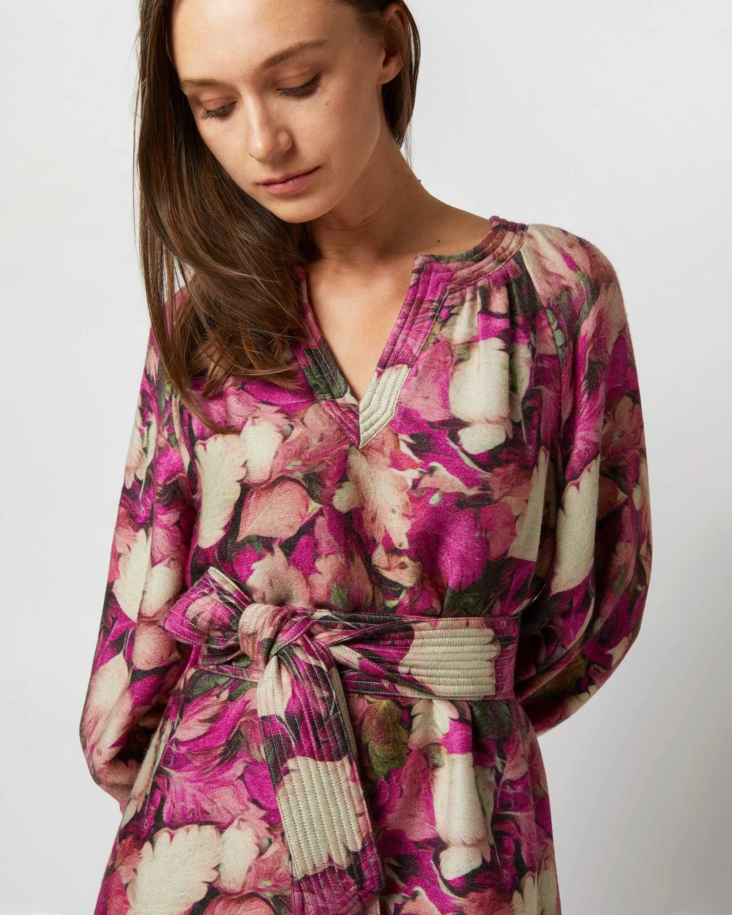 Trapunto Blouson-Sleeve Dress In Berry/Multi Winter Garden Venetian 2 Trapunto Blouson-Sleeve Dress In Berry/Multi Winter Garden Venetian - Image 2