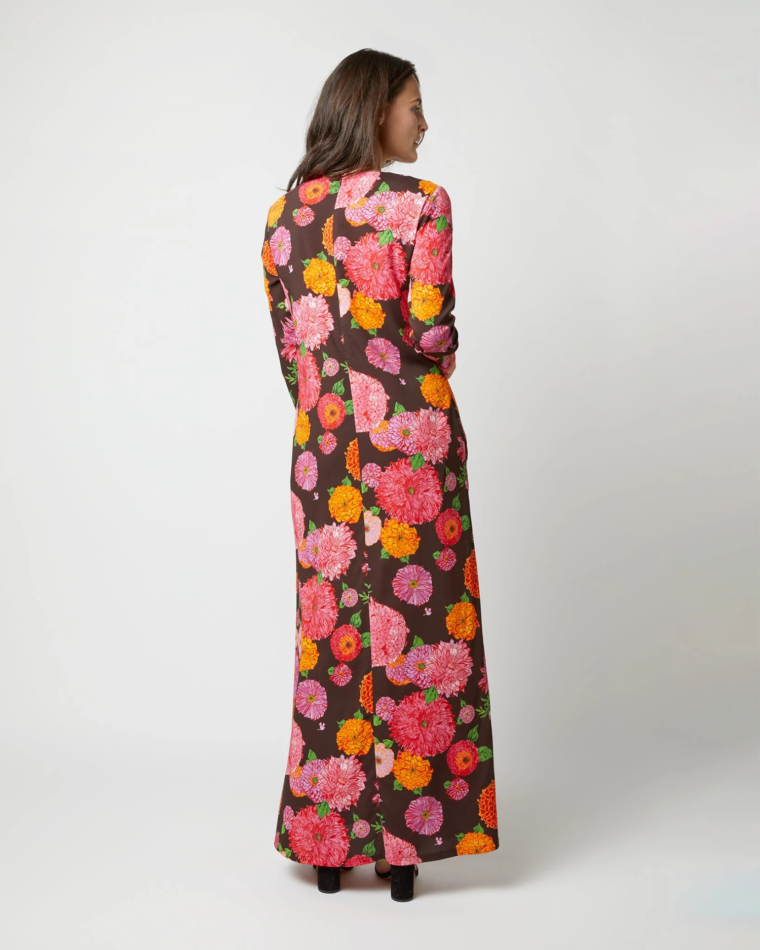 Long Sleeve Swing Dress In Chocolate Gin Sablé 3 Long Sleeve Swing Dress In Chocolate Gin Sablé - Image 3