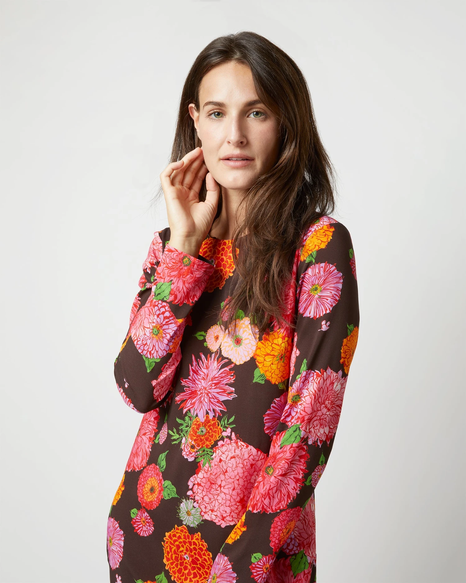 Long Sleeve Swing Dress In Chocolate Gin Sablé 4 Long Sleeve Swing Dress In Chocolate Gin Sablé - Image 4