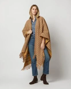 Reversible Lambswool Cape In Camel Tweed/Camel Gunclub